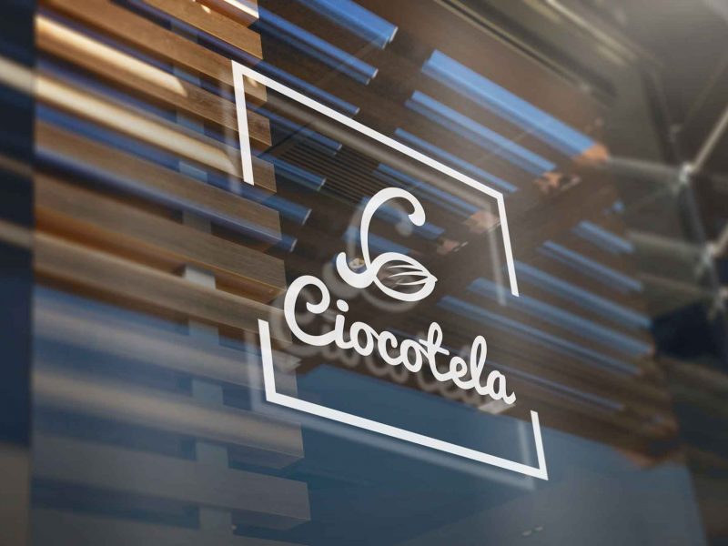 ciocotela-geam ciocotela-geam